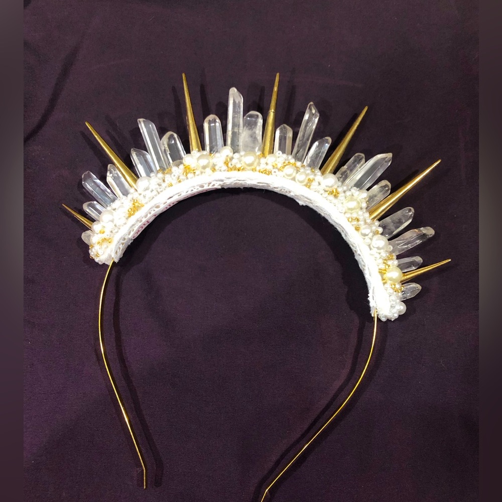 Beautiful handmade gemstone spiky halo crown headband